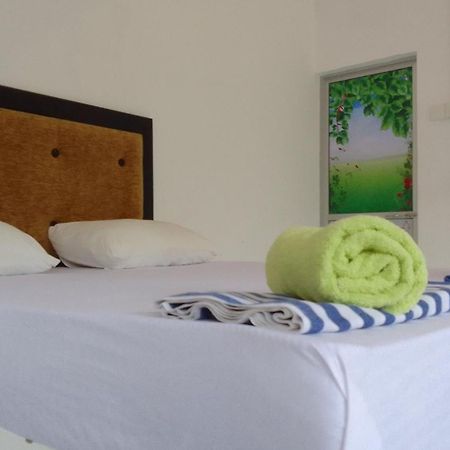 Share Safari Family Bungalow Udawalawe Bagian luar foto