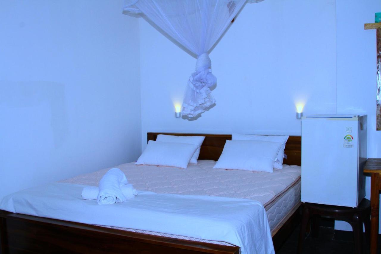 Share Safari Family Bungalow Udawalawe Bagian luar foto